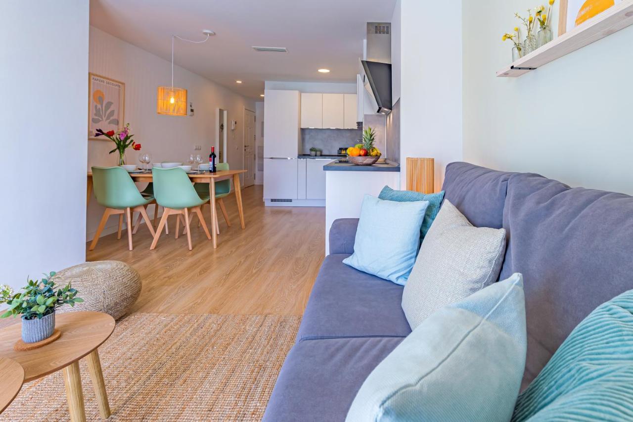 Ventura- Centric, Pool, Wifi And Parking Apartment Tarifa Bagian luar foto