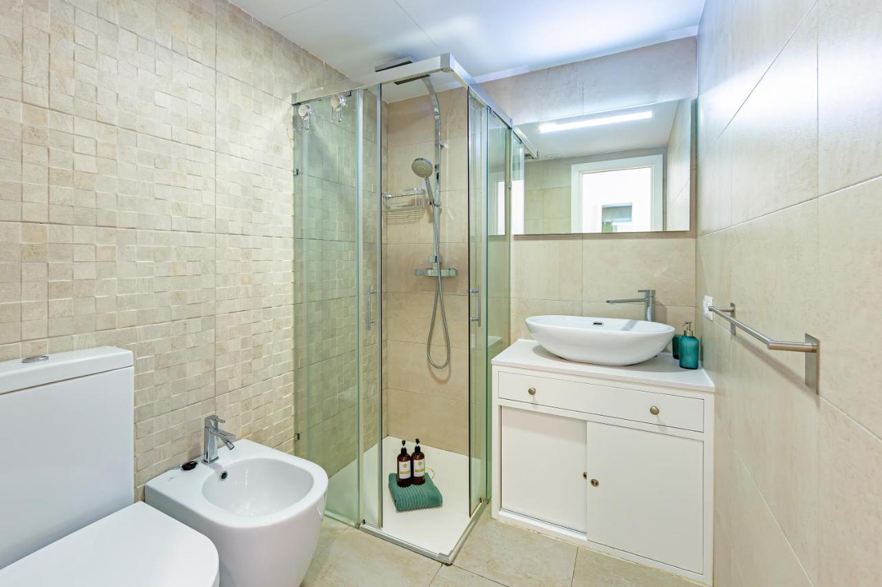 Ventura- Centric, Pool, Wifi And Parking Apartment Tarifa Bagian luar foto
